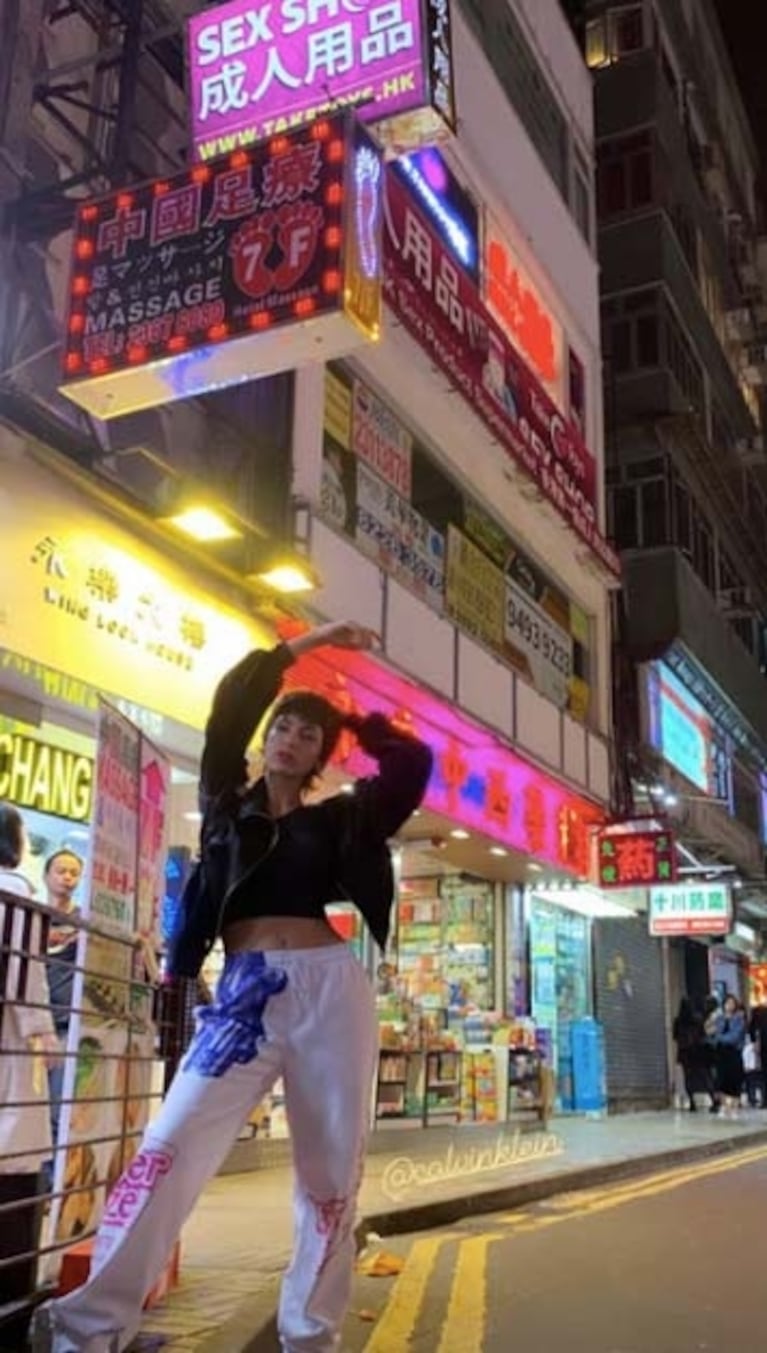 Las exóticas vacaciones de Úrsula Corberó y el Chino Darín en Hong Kong: caminatas nocturnas y mucha pasión