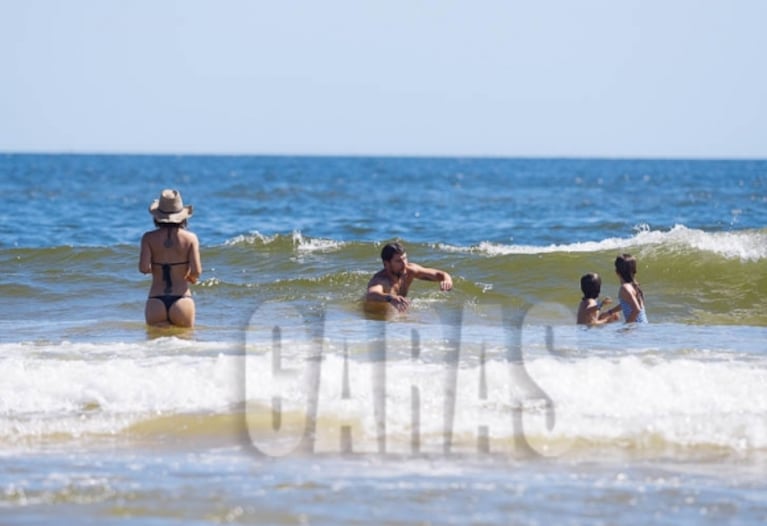 Las fotos de Agustina Cherri, sus hijos y su novio en Solanas, y un deseo a futuro: "Me gustaría volver a ser madre"