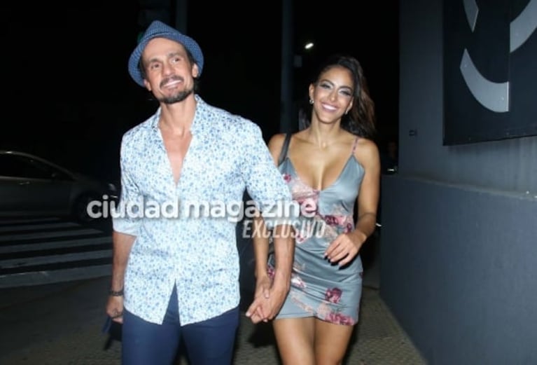 Las fotos de Celeste Muriega y Christian Sancho, mimosos a la salida del teatro tras confirmar su noviazgo