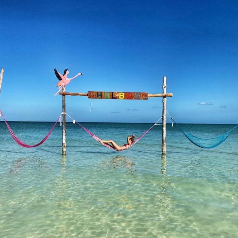 Las fotos de Eugenia Tobal de vacaciones en Isla Mujeres: "Vive que el tiempo pasa y no se detiene"