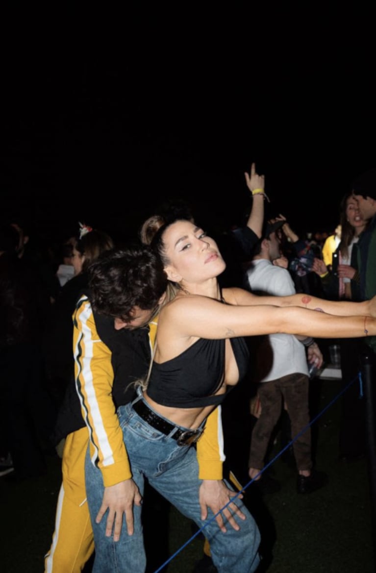 Las fotos de Jimena Barón, Cande Tinelli y Ángela Torres a puro baile en una fiesta: mucho "perreo" y risas