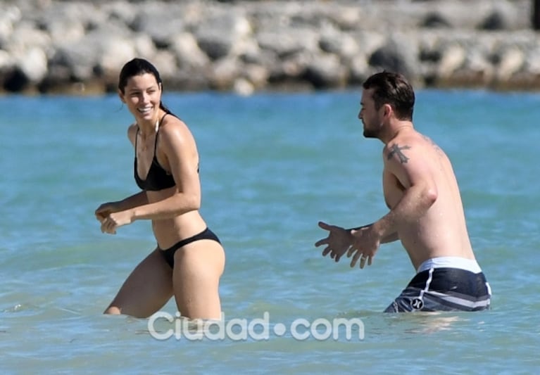 Las fotos de Justin Timberlake y Jessica Biel: cuerpazos al sol en el Mar Caribe
