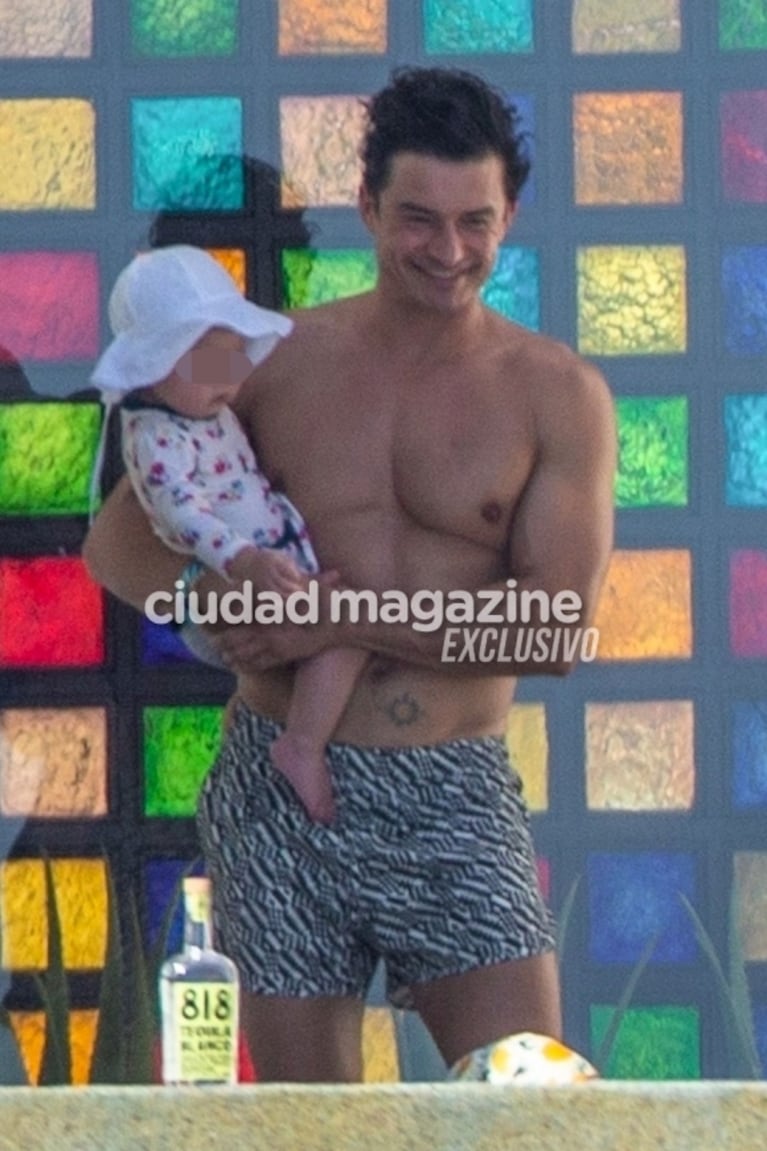 Las fotos de Katy Perry y Orlando Bloom disfrutando de unas vacaciones en México con su hijita