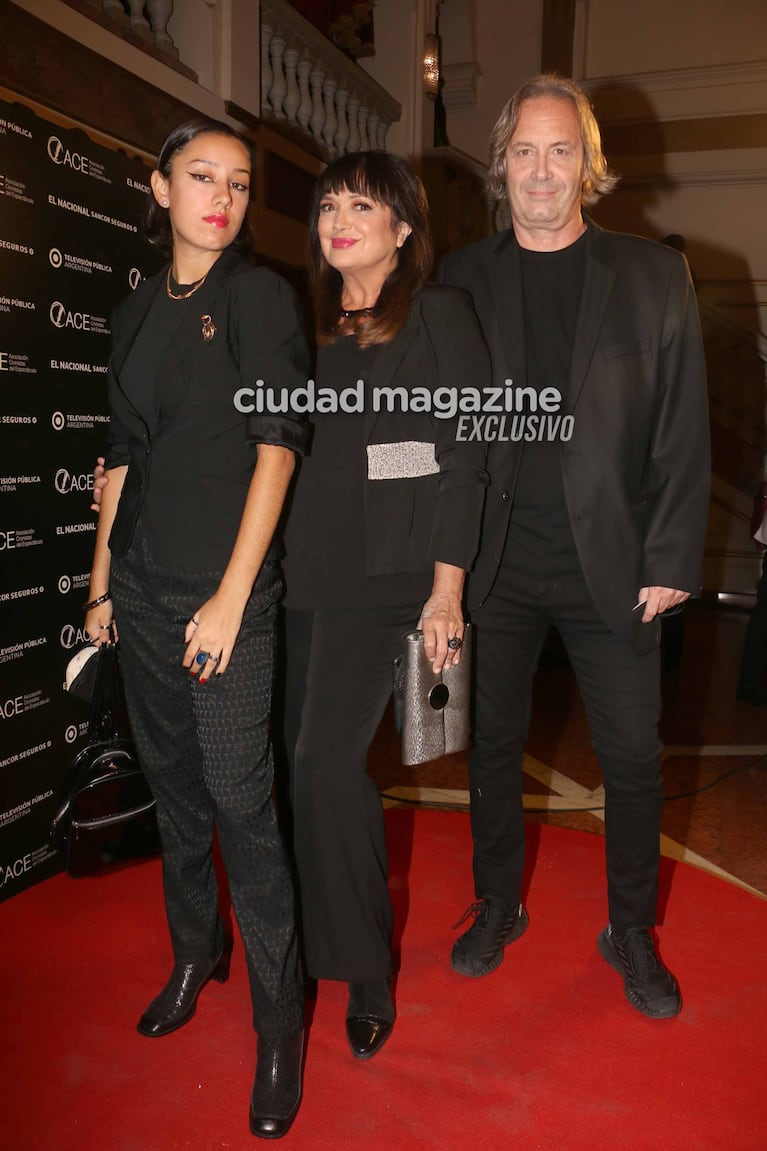 Las fotos de la entrega de los Premios Ace: los looks y todas las parejitas (Fotos: Movilpress).