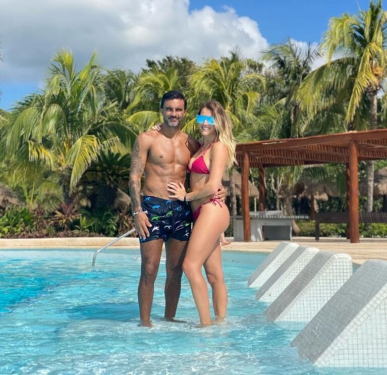 Las fotos de la mini luna de miel de Fabián Cubero y Mica Viciconte en la Riviera Maya: lomazos y mimos al sol