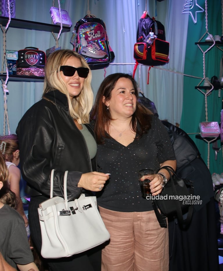 Las fotos de la salida familiar de Wanda Nara con sus hijas y Martín Migueles