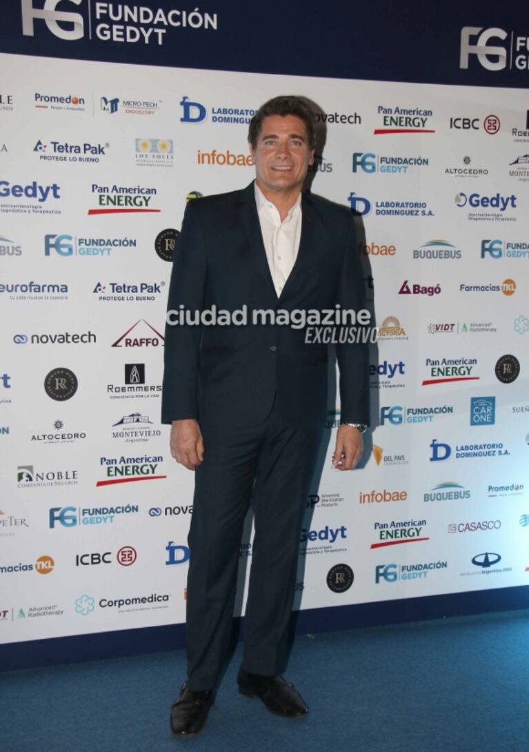 Las fotos de los famosos en una gala solidaria con Eliana Guercio, Romero y Roberto García Moritán