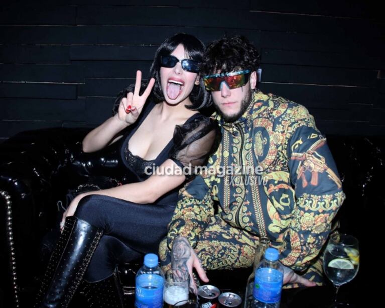 Las fotos de los hermanos Caniggia junto a Dalma Maradona y Karina Jelinek con Flor Parise en una fiesta