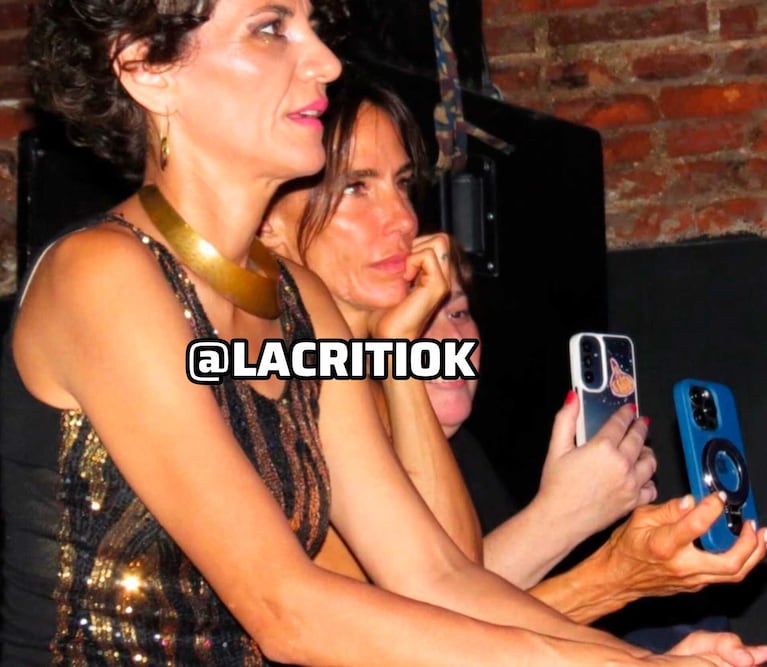 Las fotos de María Susini viendo a Facundo Arana en un show en Mar del Plata (Foto: X/ @lacritiok)