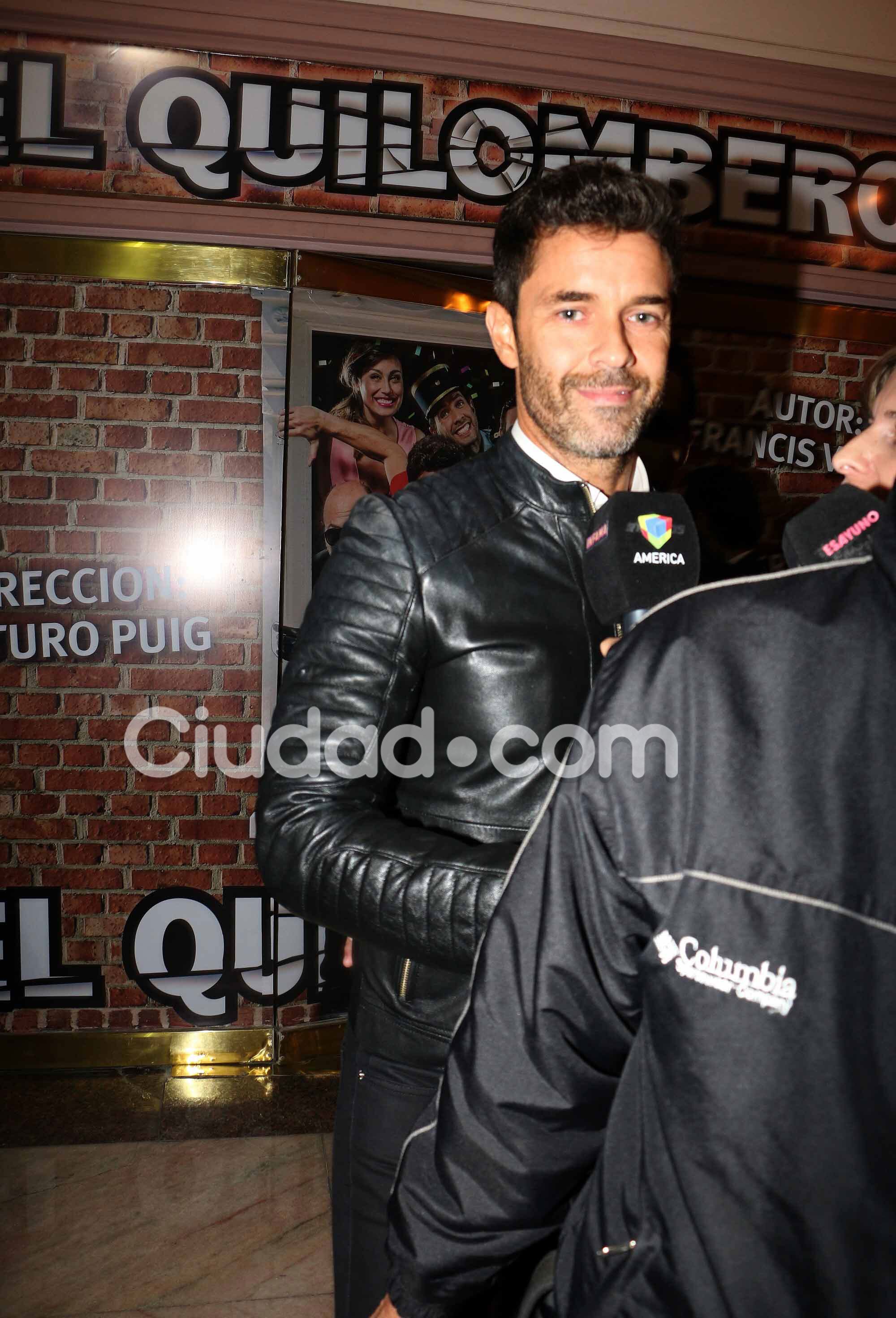 Las fotos de Mariano Martínez en la noche porteña: su primer evento sin Lali. (Foto: Movilpress)