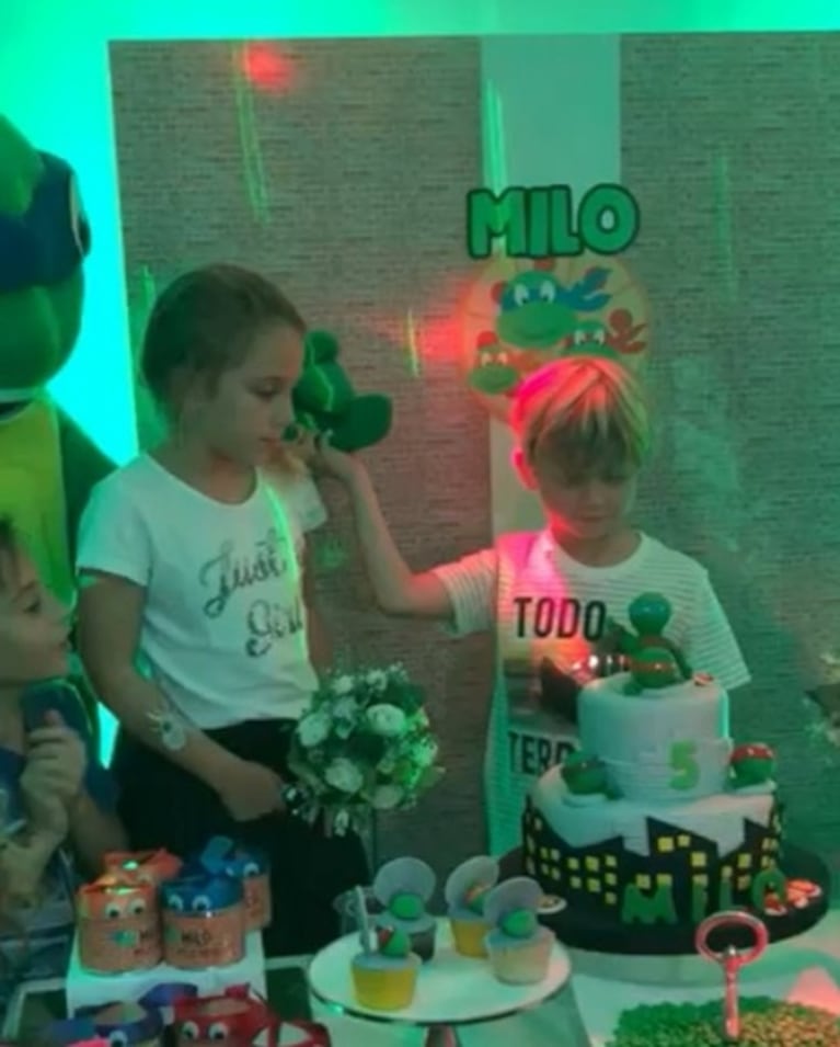 Las fotos de Mariano Martínez, Juliana Giambroni y sus parejas en el cumpleaños de Milo