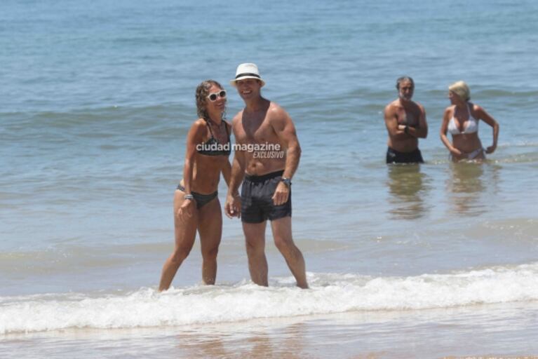 Las fotos de Maru Botana junto a su esposo y sus hijos en la playa: risas y mucho amor en Punta del Este