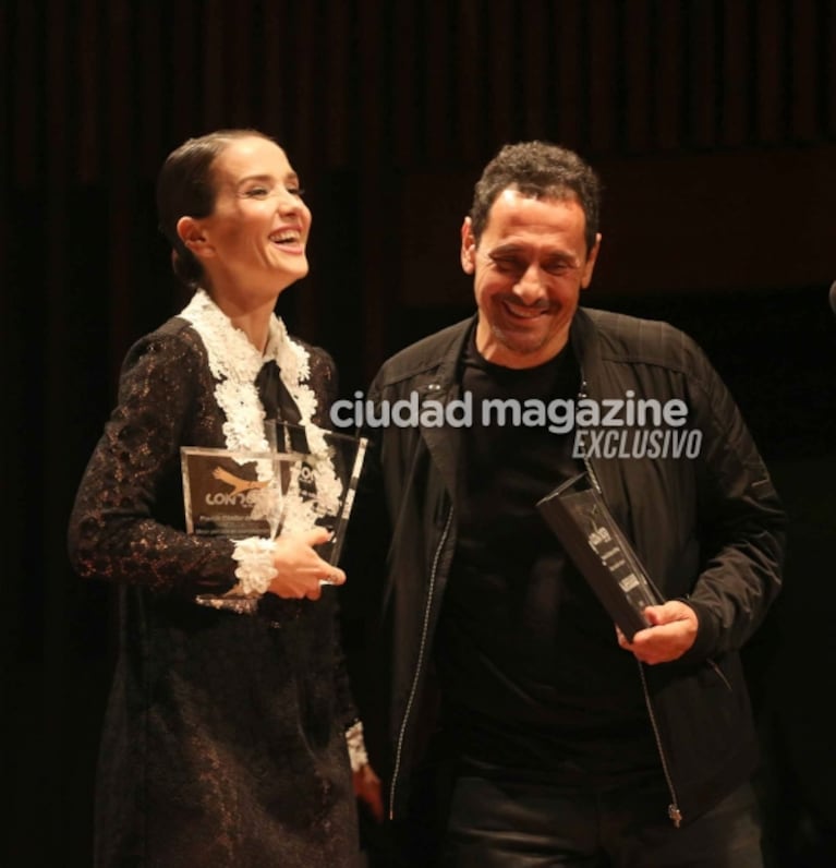 Las fotos de Natalia Oreiro, premiada y súper enamorada de Ricardo Mollo en los Premios Cóndor de Plata a las Series 