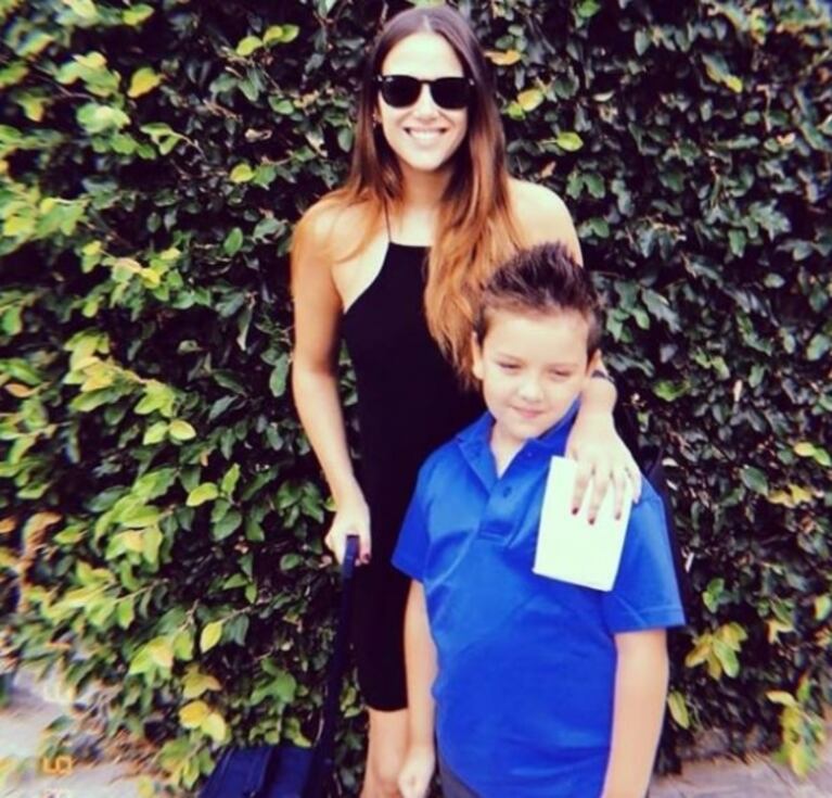 Las fotos de Nazarena Vélez en el primer día de cole de Thiago, junto a Barbie y Lucas Rodríguez