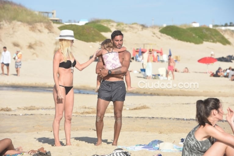 Las fotos de Nicole Neumann, Poroto Cubero y sus hijas de vacaciones: puro relax en las playas de José Ignacio