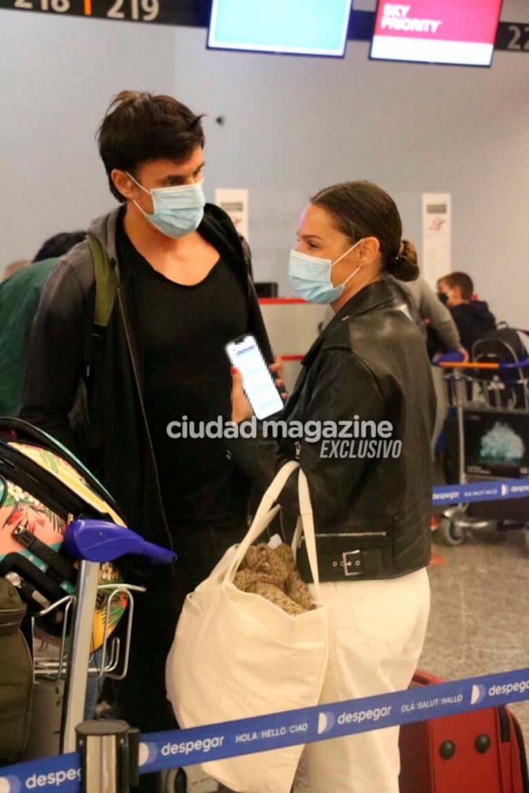 Las fotos de Pampita con sus hijos y Roberto García Moritán rumbo a sus increíbles vacaciones en Punta Cana