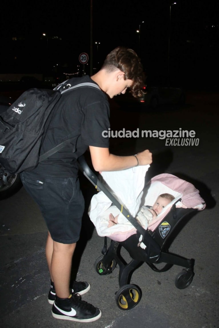 Las fotos de Pampita con sus hijos y Roberto García Moritán rumbo a sus increíbles vacaciones en Punta Cana