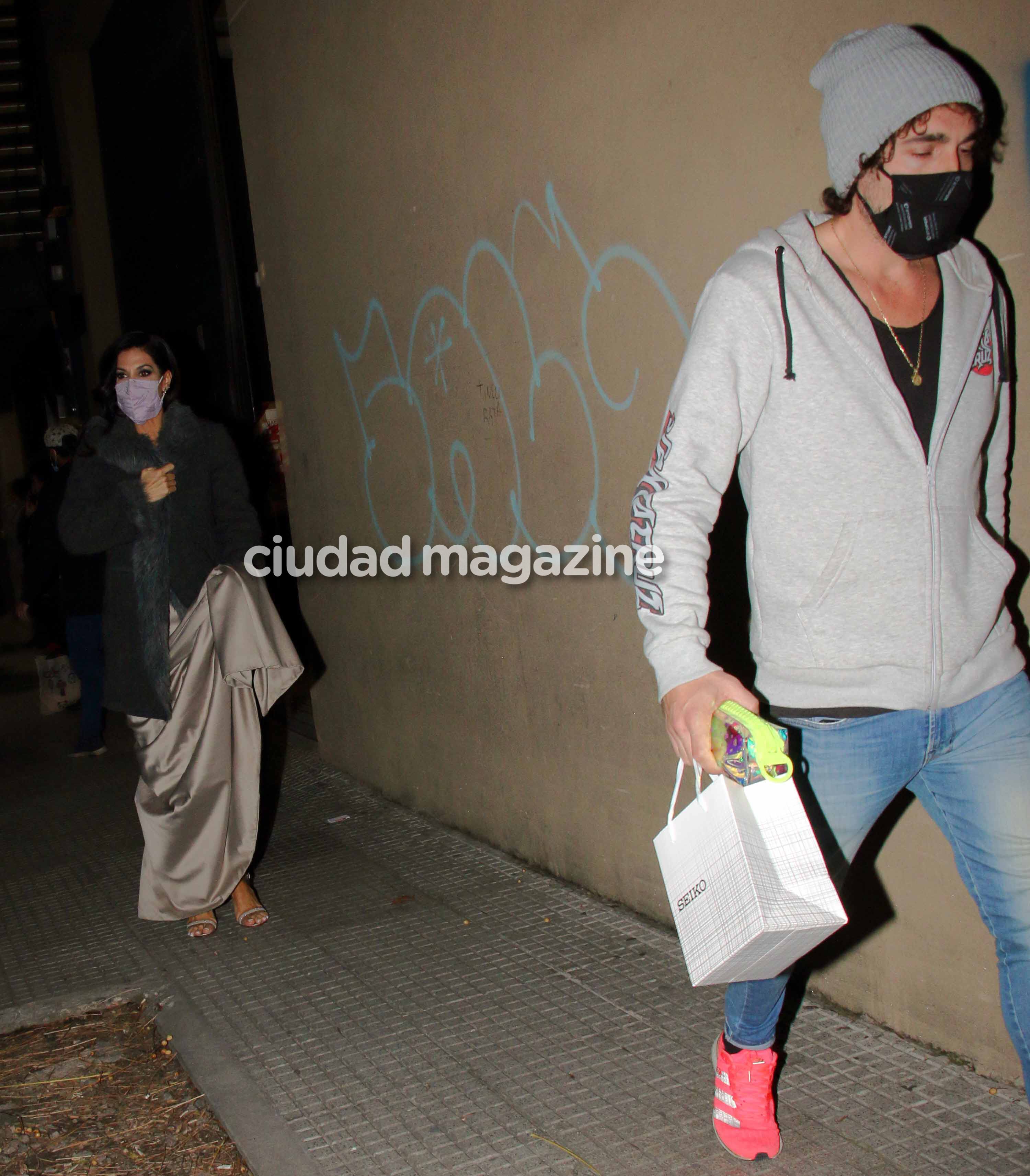 Las fotos de Silvina Escudero y su novio, enamorados y mimosos, tras su reconciliación. Foto: Movilpress