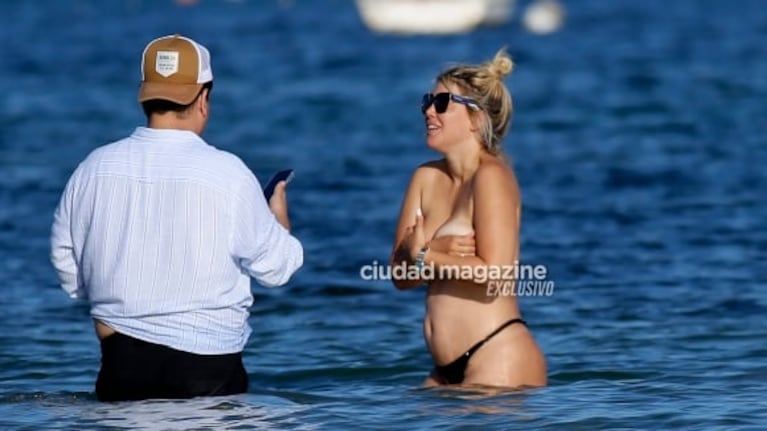 Las fotos de Wanda Nara a pura sensualidad en el mar de Ibiza durante sus vacaciones