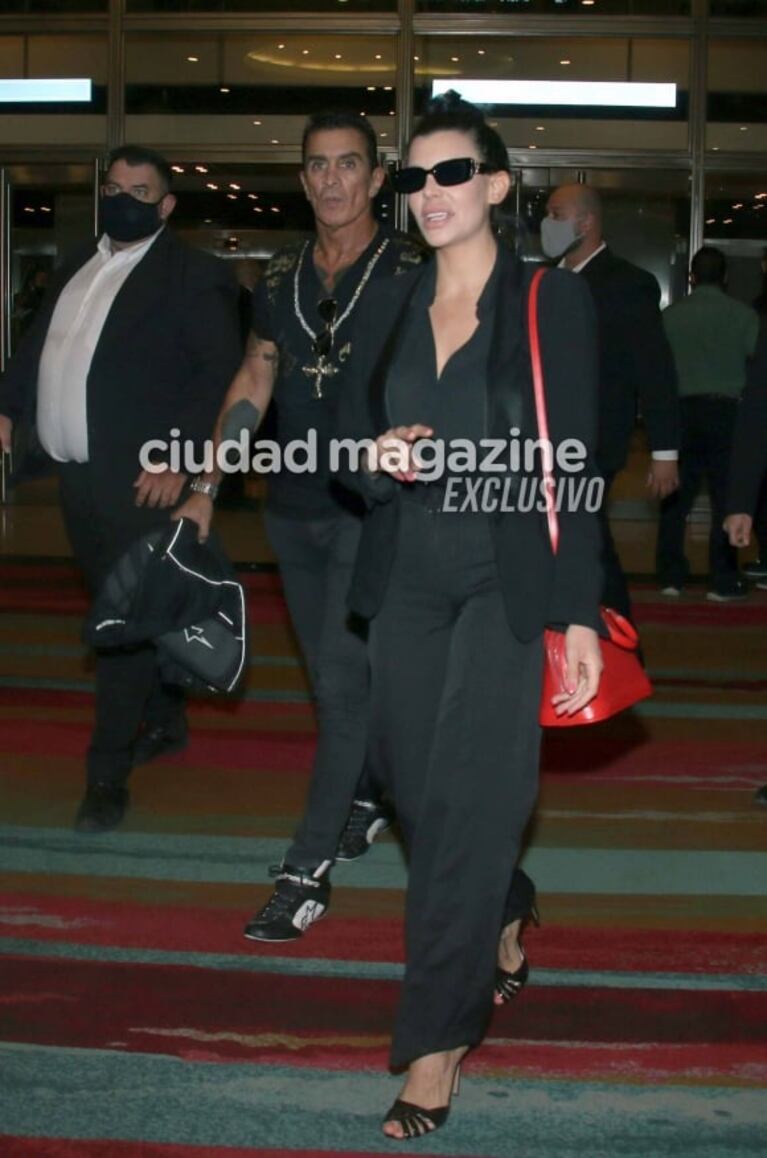 Las fotos de Wanda Nara y L-Gante envueltos en un escándalo en pleno evento: peleas y polémica con la prensa