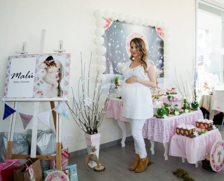 Las fotos del baby shower de Vanesa Carbone, a un mes y medio del nacimiento de Malú: "¡Estamos muy ansiosos por conocerla!"