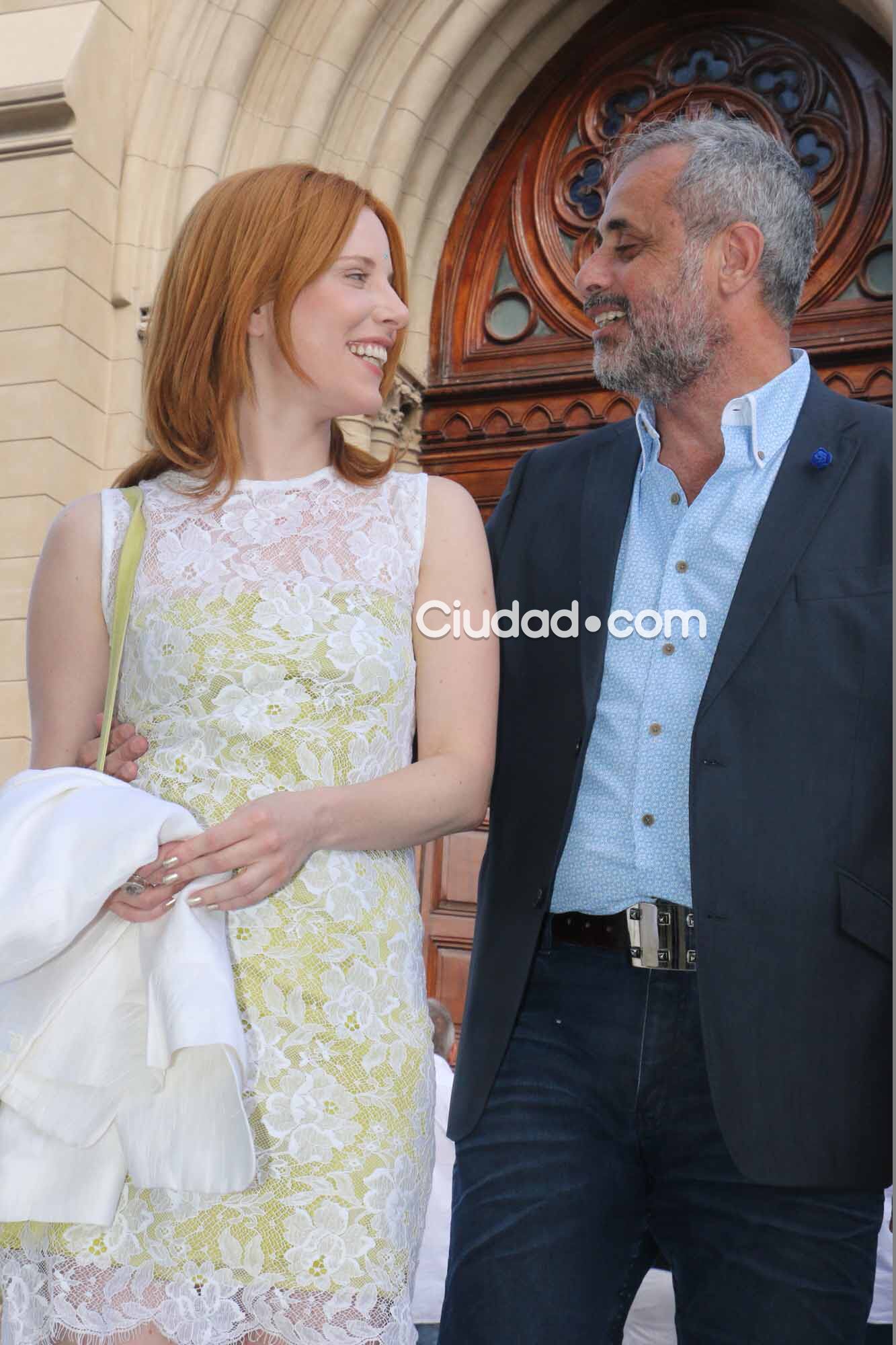 Las fotos del bautismo de la hija de Valeria Archimó y Guillermo Marín (Foto: Movilpress)
