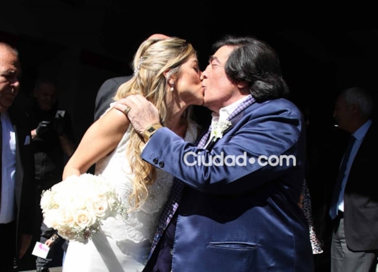 Las fotos del casamiento de Cacho Castaña y Marina Rosenthal: ¡todos los looks!