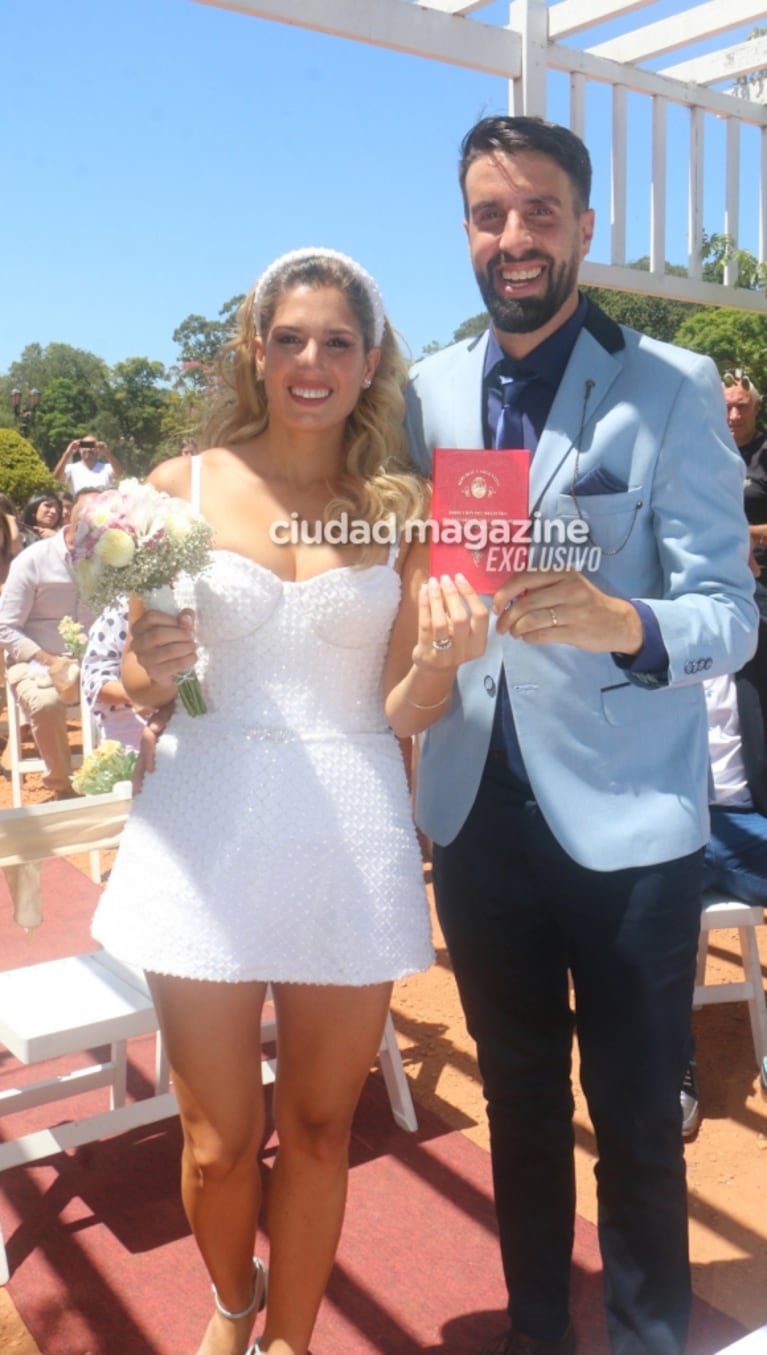 Las fotos del casamiento de Flavio Azzaro con Sol Nobile: llanto desconsolado y mucho amor