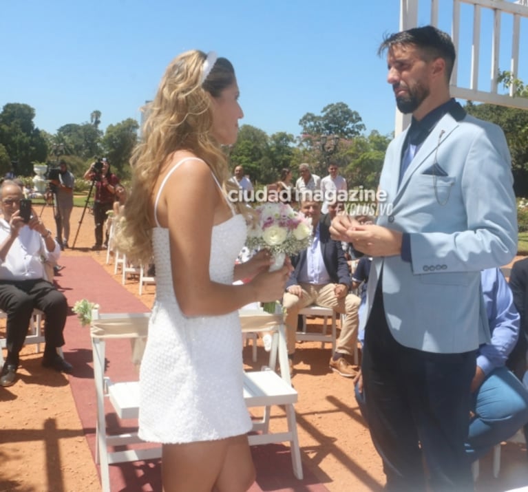 Las fotos del casamiento de Flavio Azzaro con Sol Nobile: llanto desconsolado y mucho amor