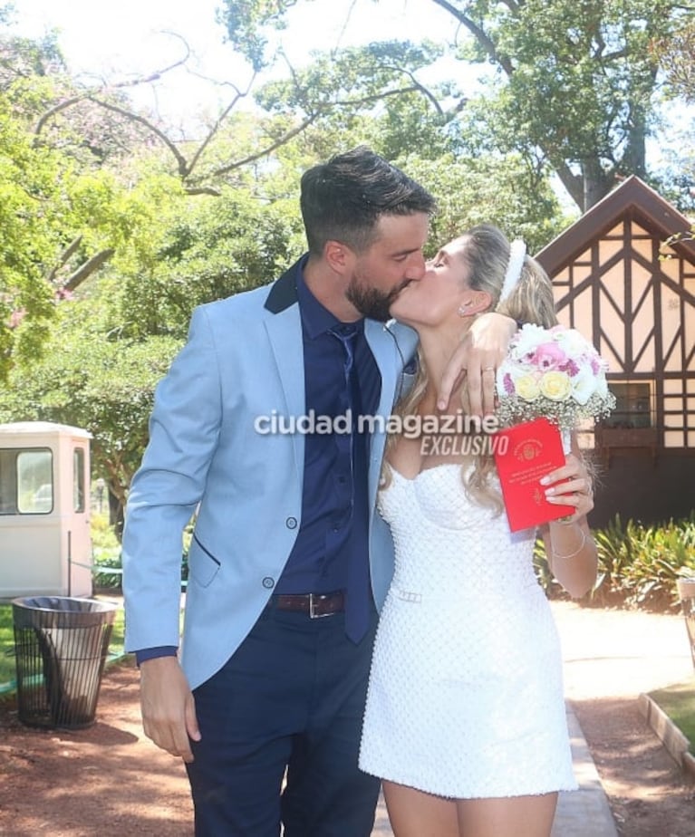 Las fotos del casamiento de Flavio Azzaro con Sol Nobile: llanto desconsolado y mucho amor