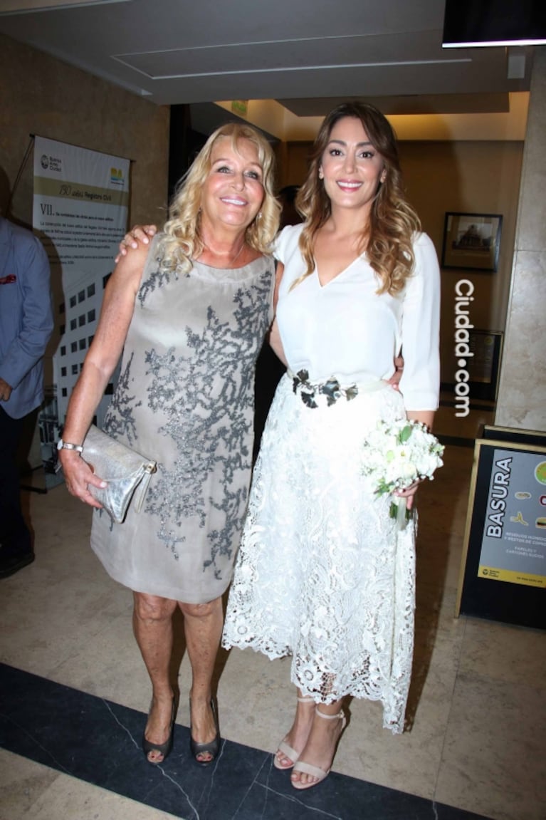 Las fotos del casamiento de Sol Estevanez y el polista Nito Uranga: "Sí, quiero", tras dos años de amor