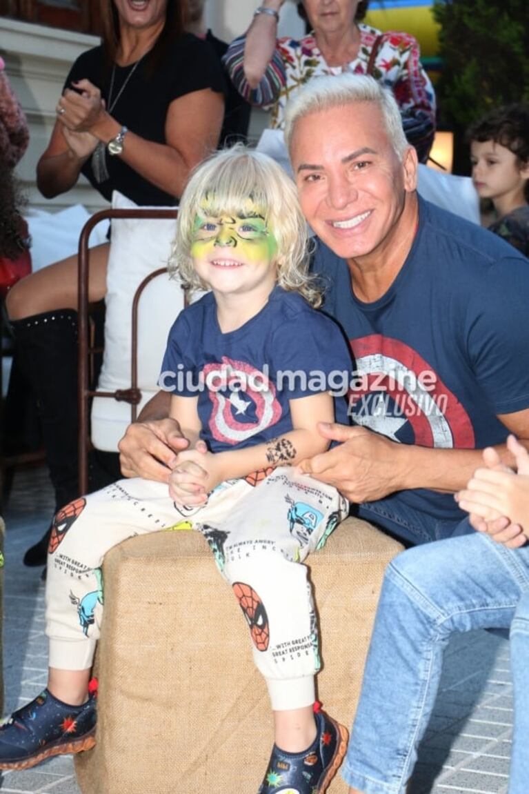 Las fotos del cumpleaños de Dionisio, el hijo de Flavio Mendoza: el imperdible álbum de la fiesta de superhéroes