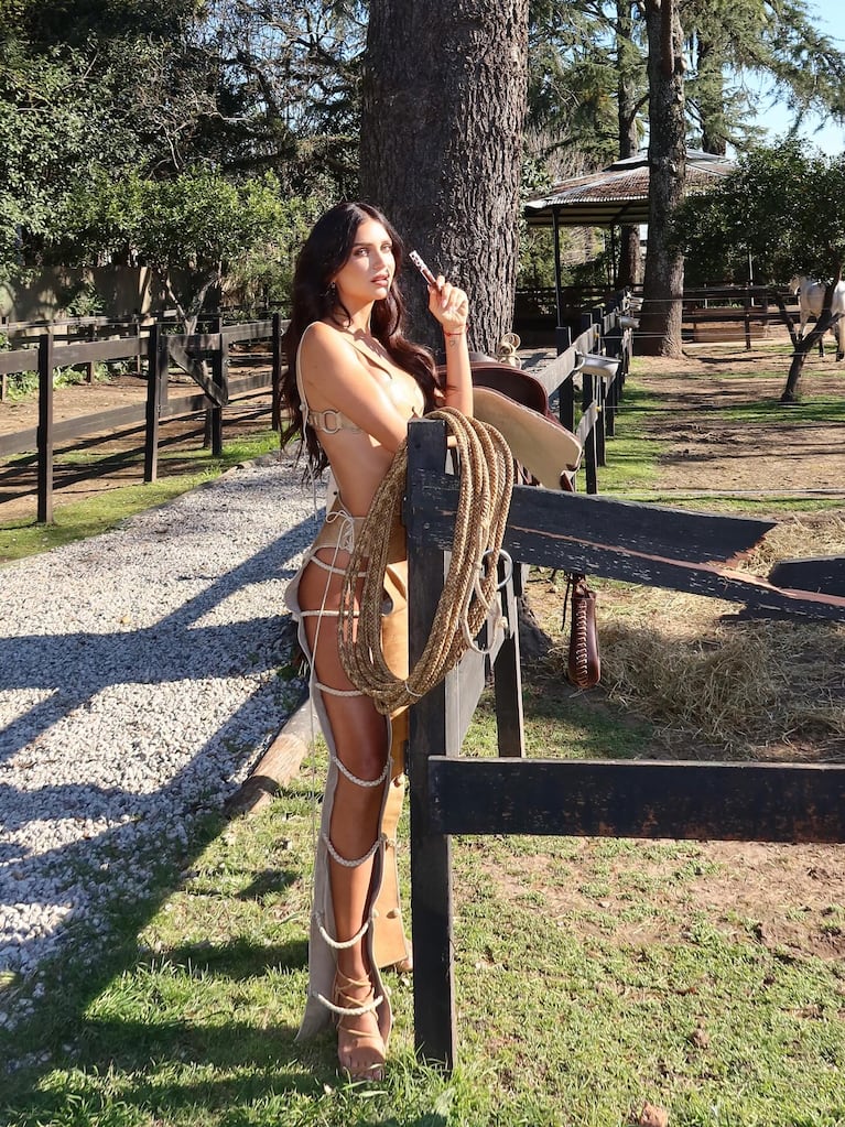 Las fotos del cumpleaños de Zaira Nara y su osado look cowboy | Créditos: Instagram @zaira.nara