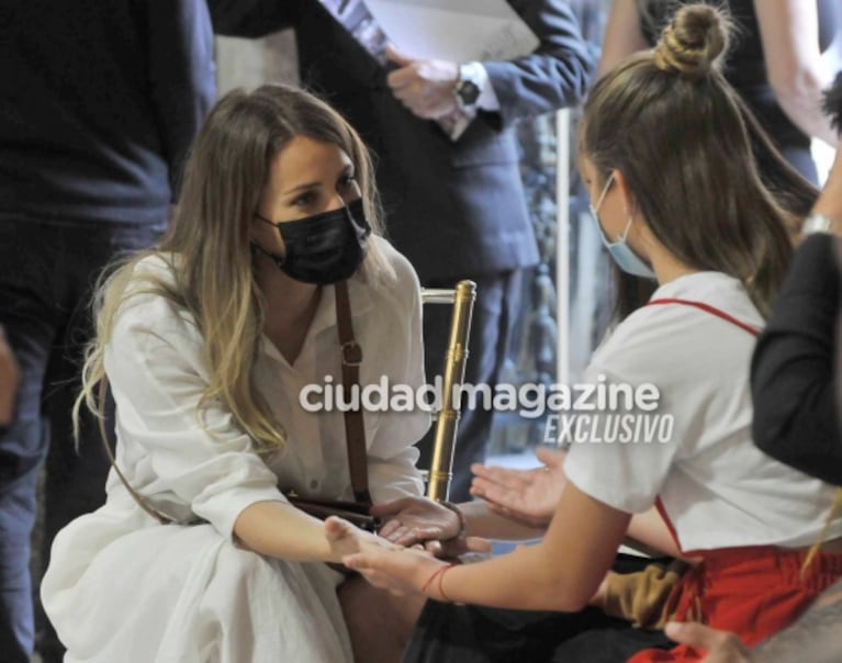 Las fotos del debut de Indiana Cubero como modelo: Nicole Neumann, Fabián Cubero y Mica Viciconte estuvieron allí para apoyarla