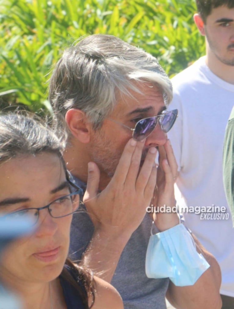 Las fotos del doloroso último adiós a Arturo Bonín: familiares y sus amigos actores en la despedida