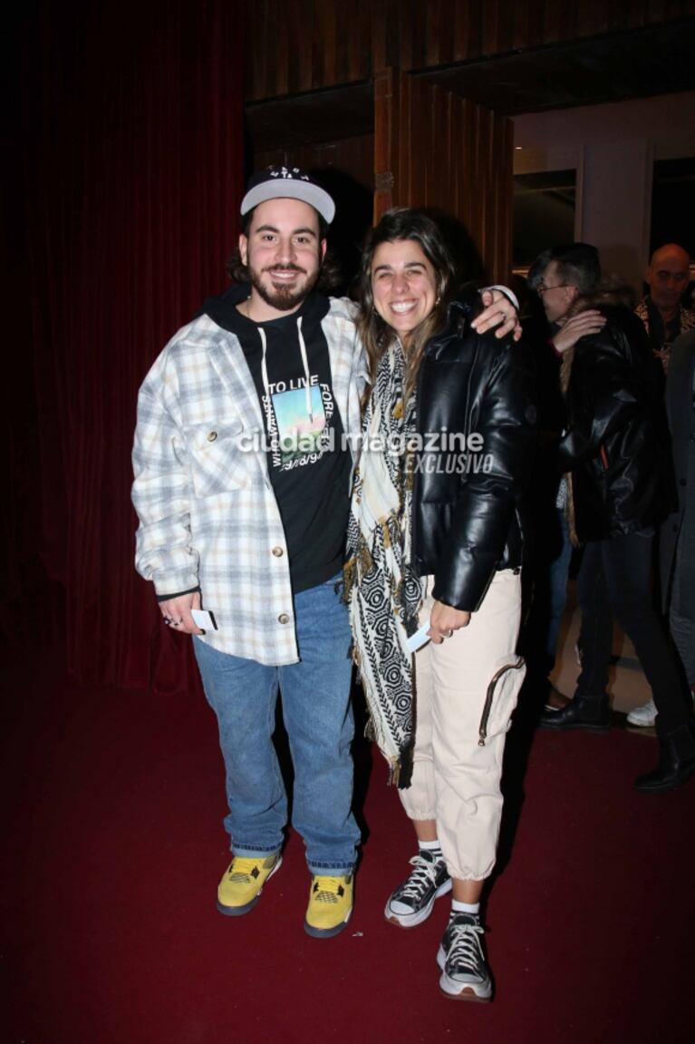 Las fotos del estreno teatral de Flor Peña y Coco Sily, repleto de famosos: Polino, Muscari, Virginia Gallardo y muchos más