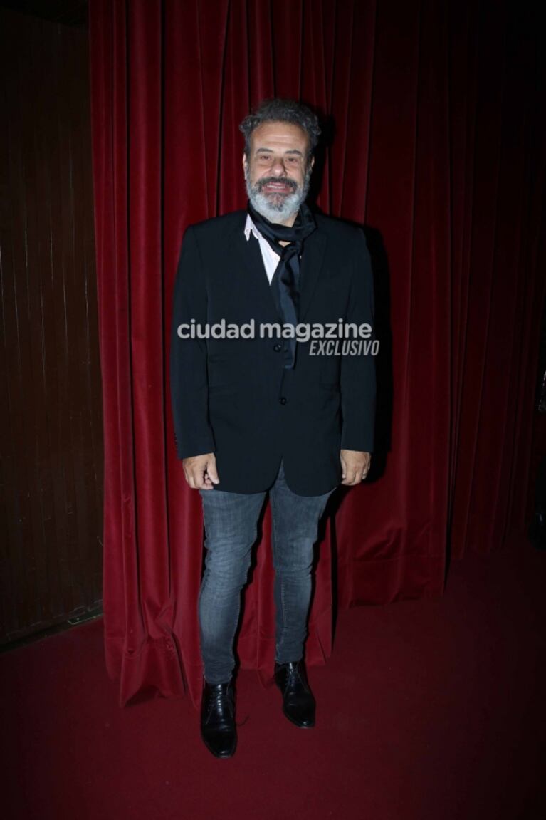 Las fotos del estreno teatral de Flor Peña y Coco Sily, repleto de famosos: Polino, Muscari, Virginia Gallardo y muchos más