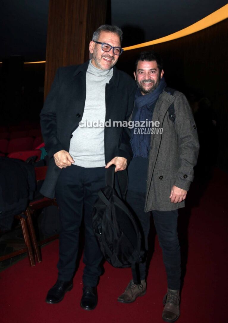 Las fotos del estreno teatral de Flor Peña y Coco Sily, repleto de famosos: Polino, Muscari, Virginia Gallardo y muchos más