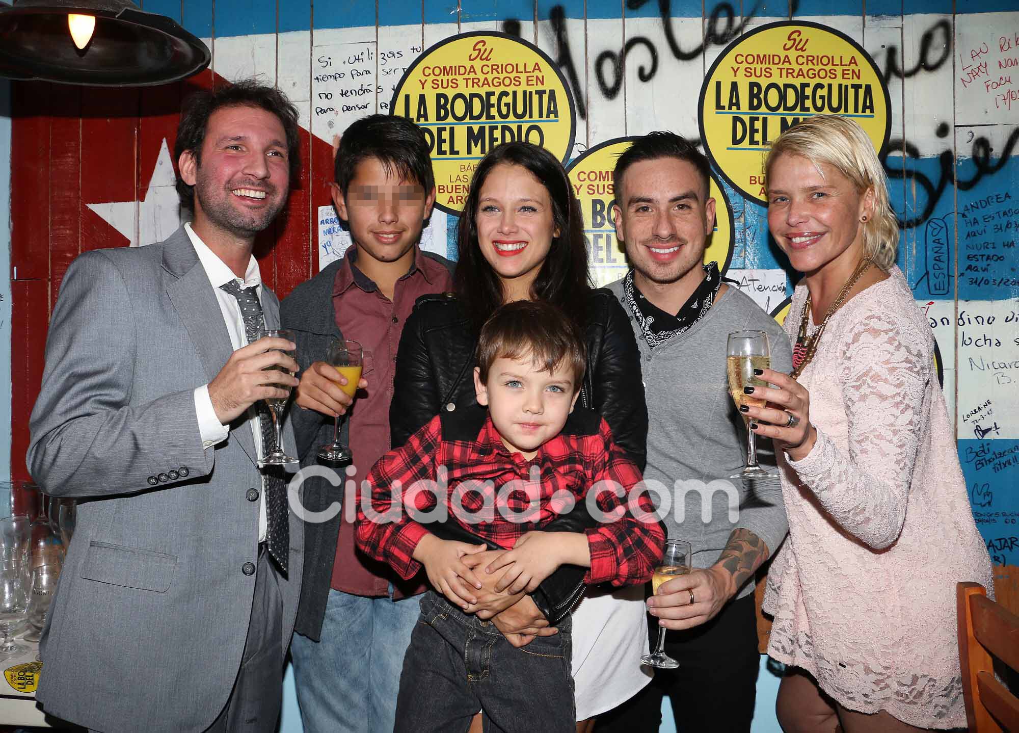 Las fotos del festejó de cumpleaños de Barbie Vélez (Foto: Movilpress)