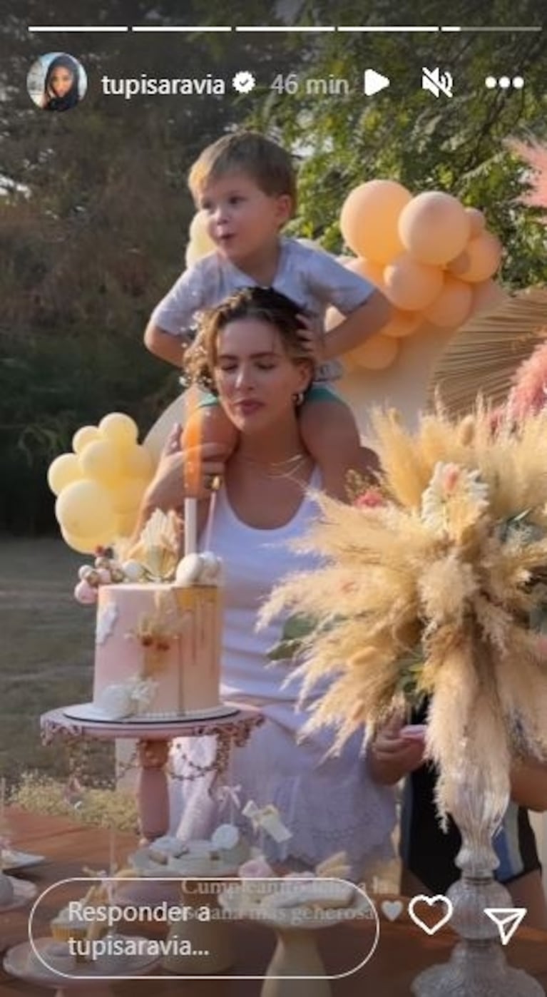 Las fotos del increíble cumpleaños de China Suárez: festejo al aire libre y diversión en un enorme inflable