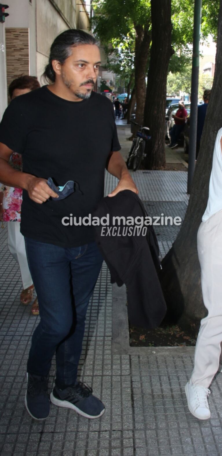 Las fotos del último adiós a Gerardo Rozín: familiares y amigos en la triste despedida