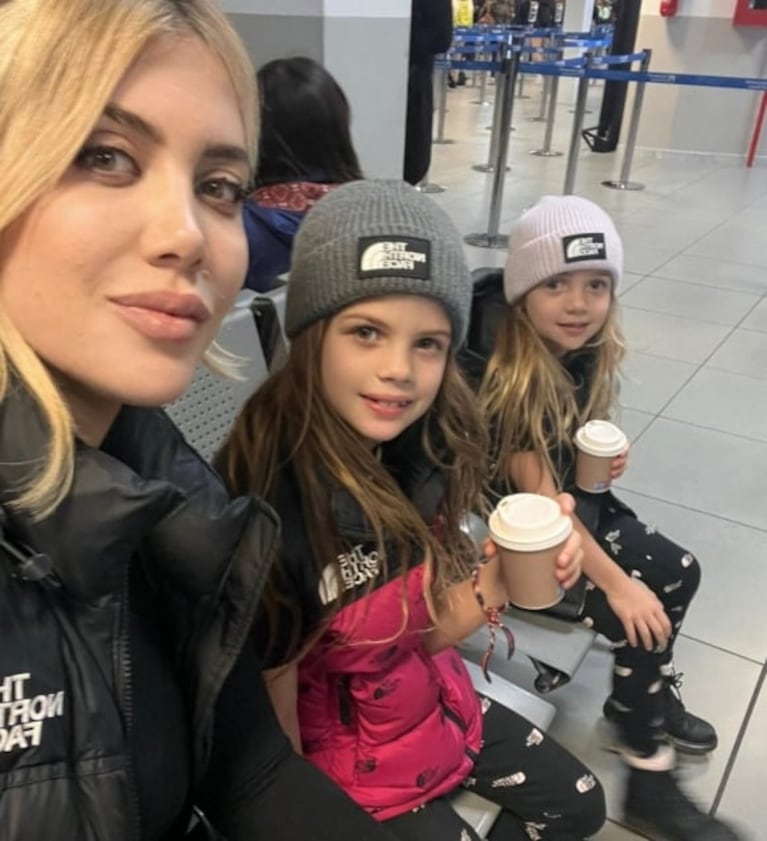 Las fotos más lindas de Wanda Nara paseando con sus cinco hijos