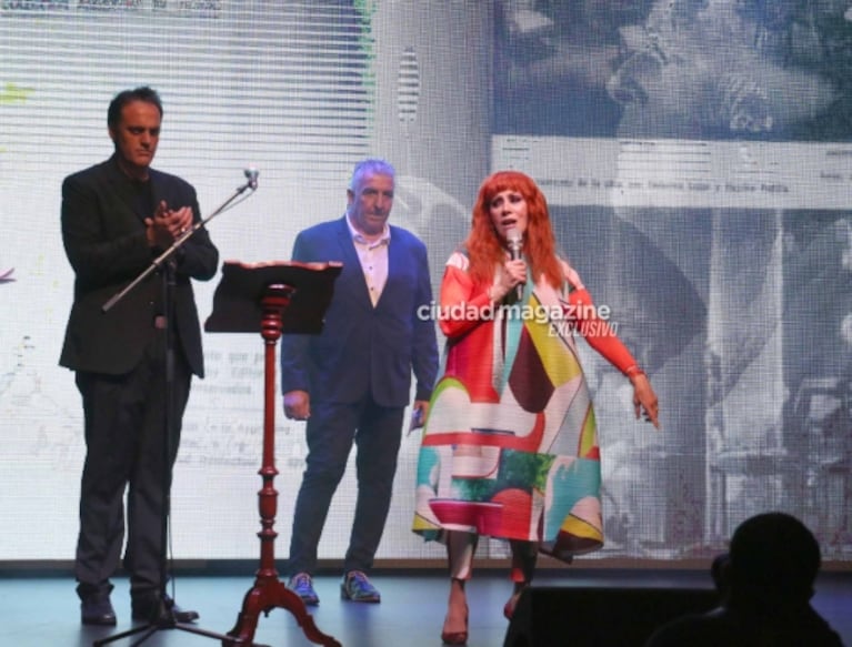 Las fotos Mirtha Legrand, Flor de la Ve y Nacha Guevara en la reapertura del Teatro Regina: glamour, homenaje y talento