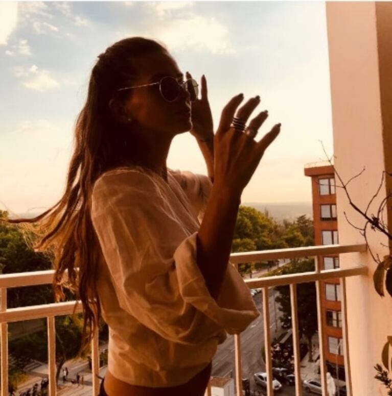 Las fotos súper sexies de la China Suárez en Madrid y el piropo de Vicuña: "¡Guapa!"
