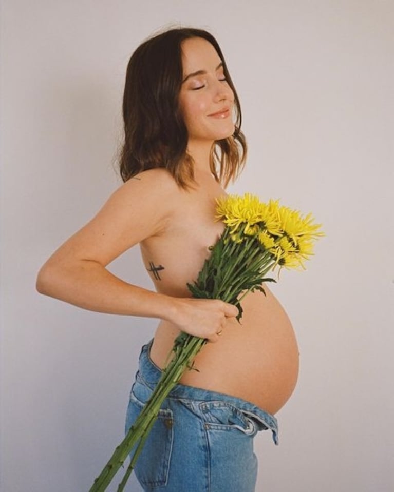 Las fotos súper tiernas de Evaluna, luciendo su súper pancita, embarazada de 7 meses: "¿Niña o niño?"