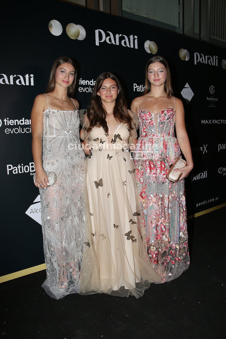 Las hijas de Nicole Neumann en la gala de una revista (Foto: Movilpress).