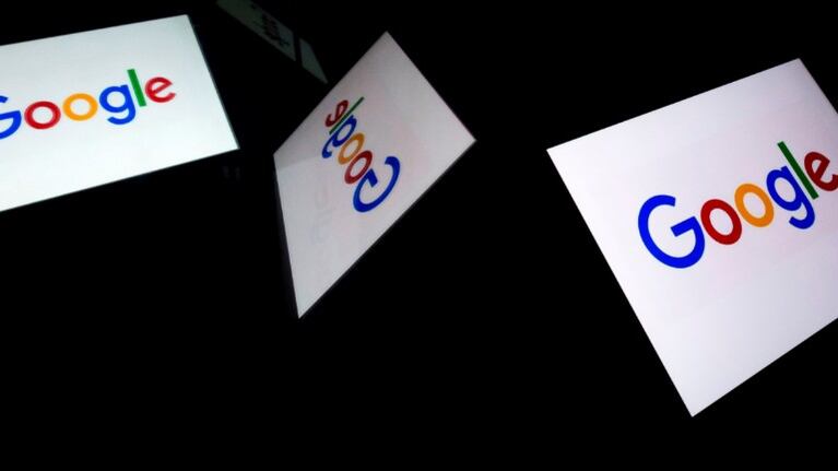 Las Hojas de cálculo de Google añaden las sugerencias de fórmulas y funciones. Foto: Afp