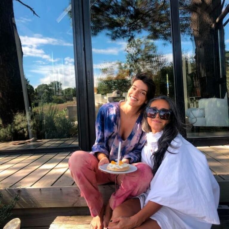 Las imágenes del primer cumpleaños de Calu Rivero con su hijo Tao, Aíto de la Rúa y su familia en Uruguay