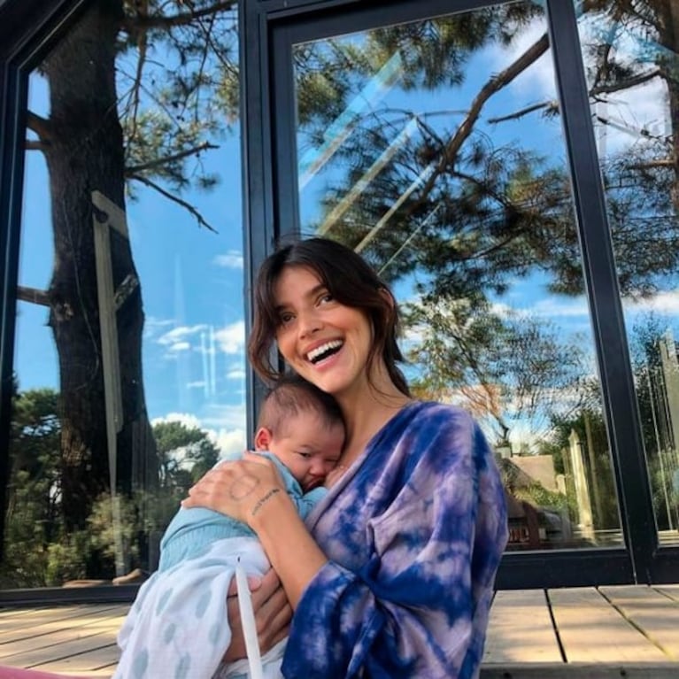 Las imágenes del primer cumpleaños de Calu Rivero con su hijo Tao, Aíto de la Rúa y su familia en Uruguay