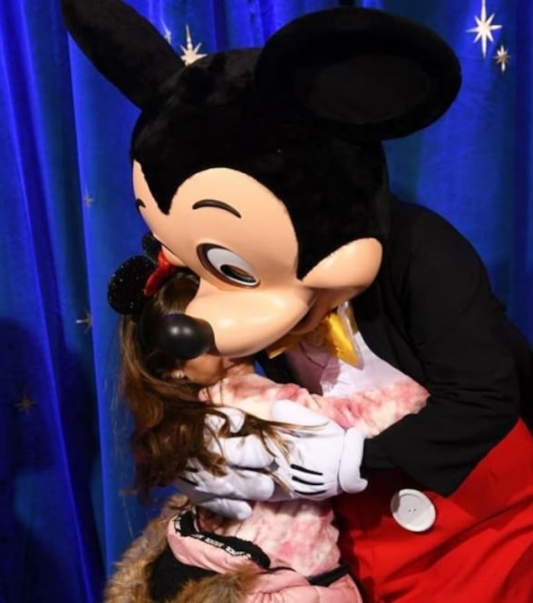 Las mágicas vacaciones de Nicole Neumann y sus hijas en Disney: "¡Llegamos al mundo de las fantasías!"